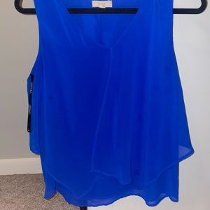 Lady’s blouse size M